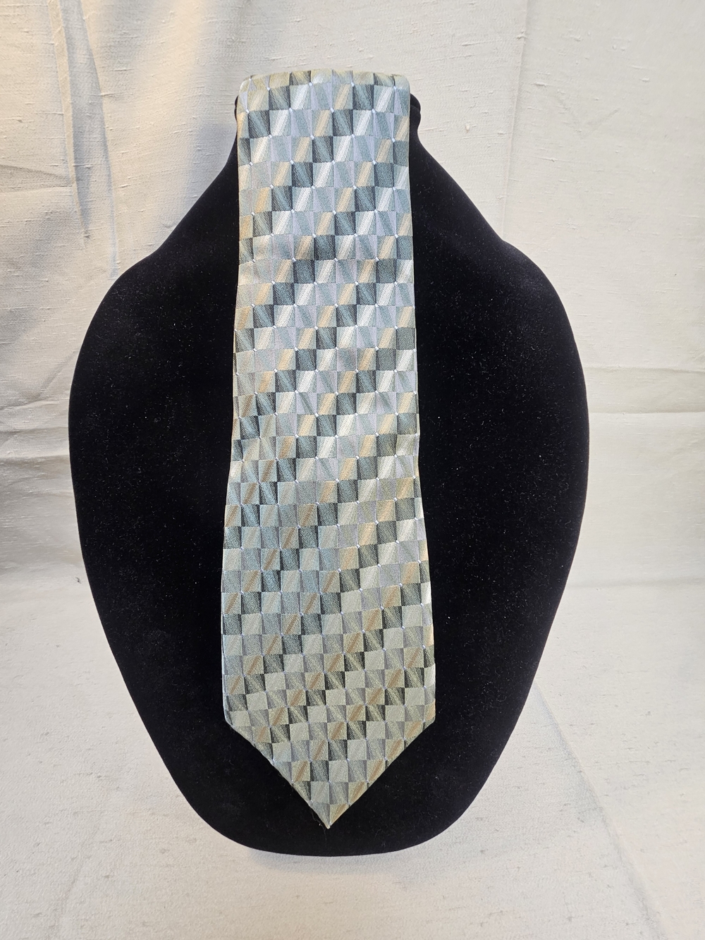 Van Heusen Light Green and Silver Geometric Men's Tie